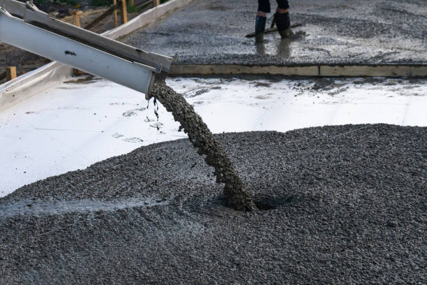 Best Affordable Concrete Contractor  in Lindale, TX
